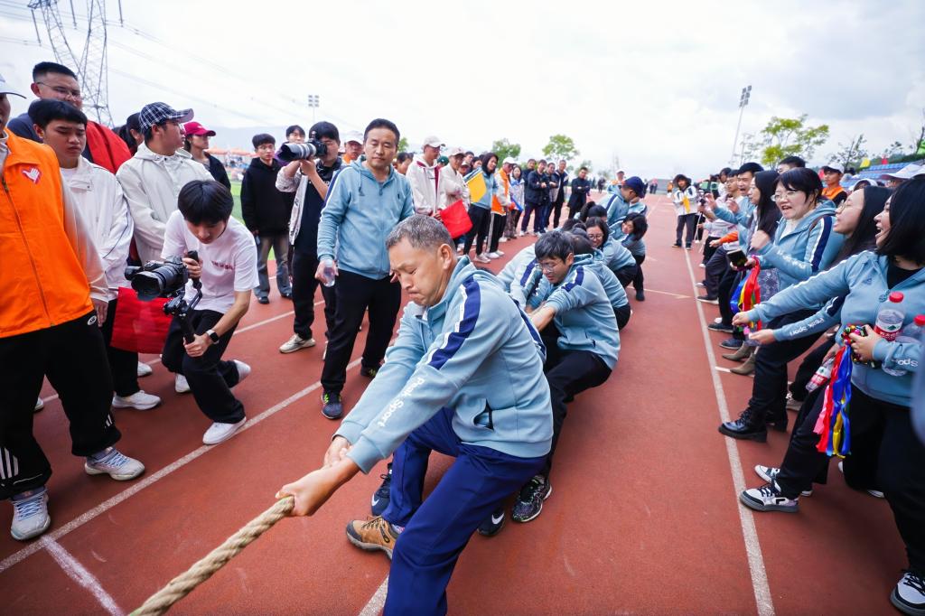 拔河3.jpg