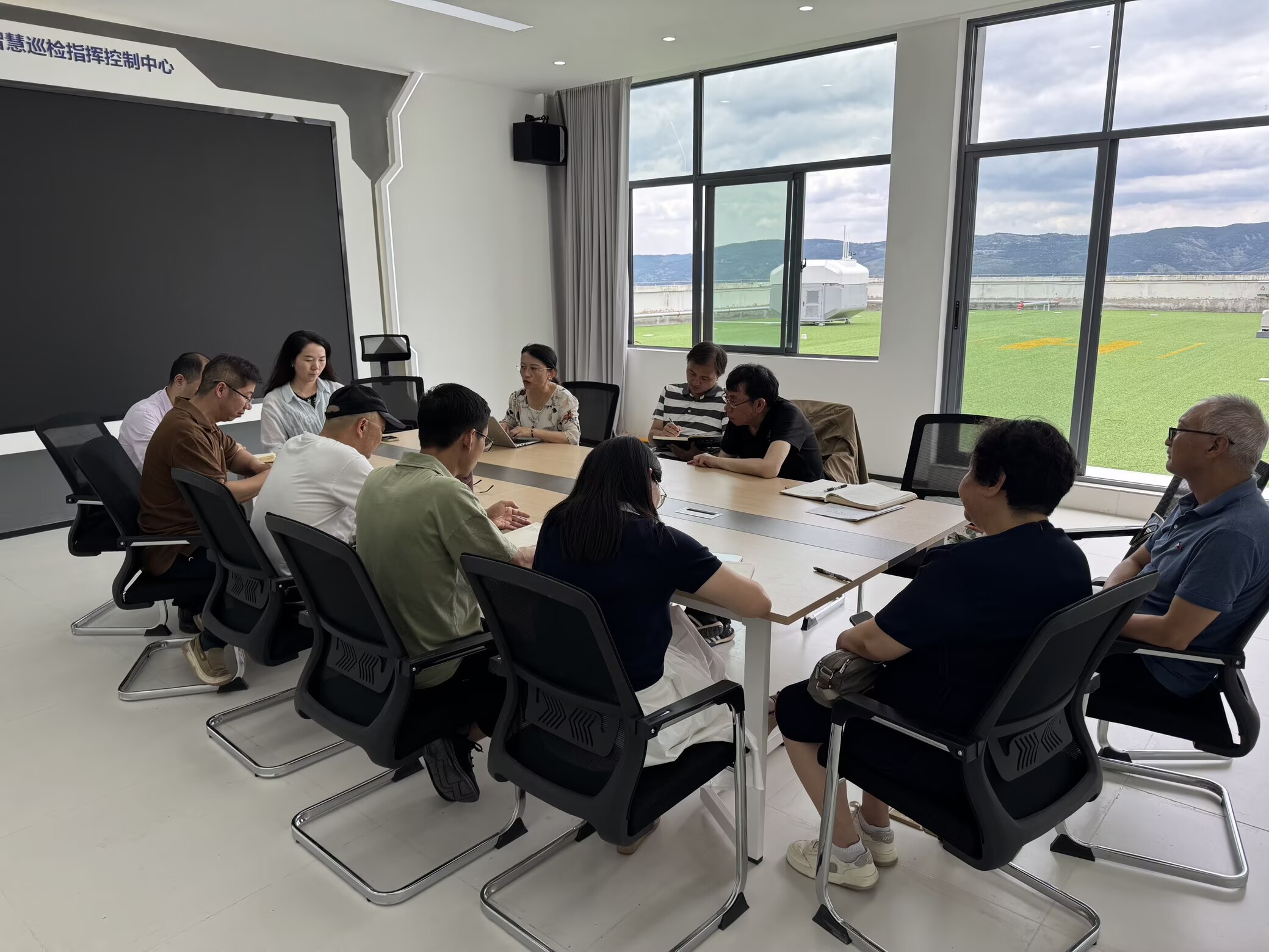 4.2026-6-23国土空间信息学院月调度工作会.png