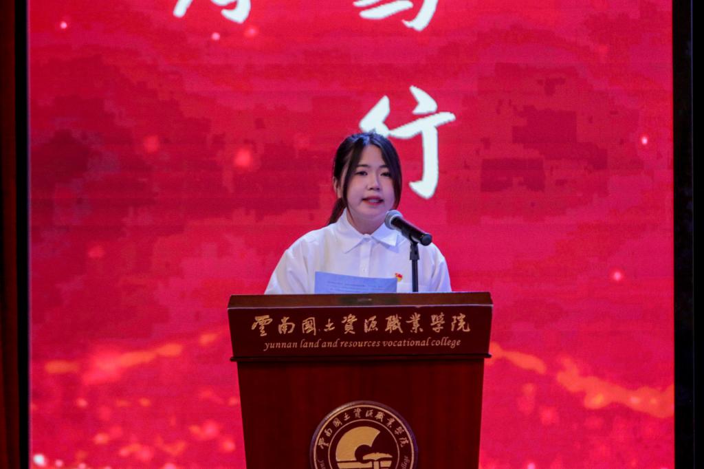 3H6A4380.jpg